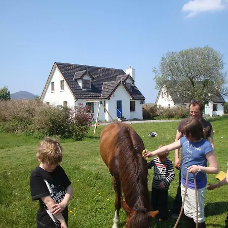 Mountain Farm On Farm In Village Centre فيلة *